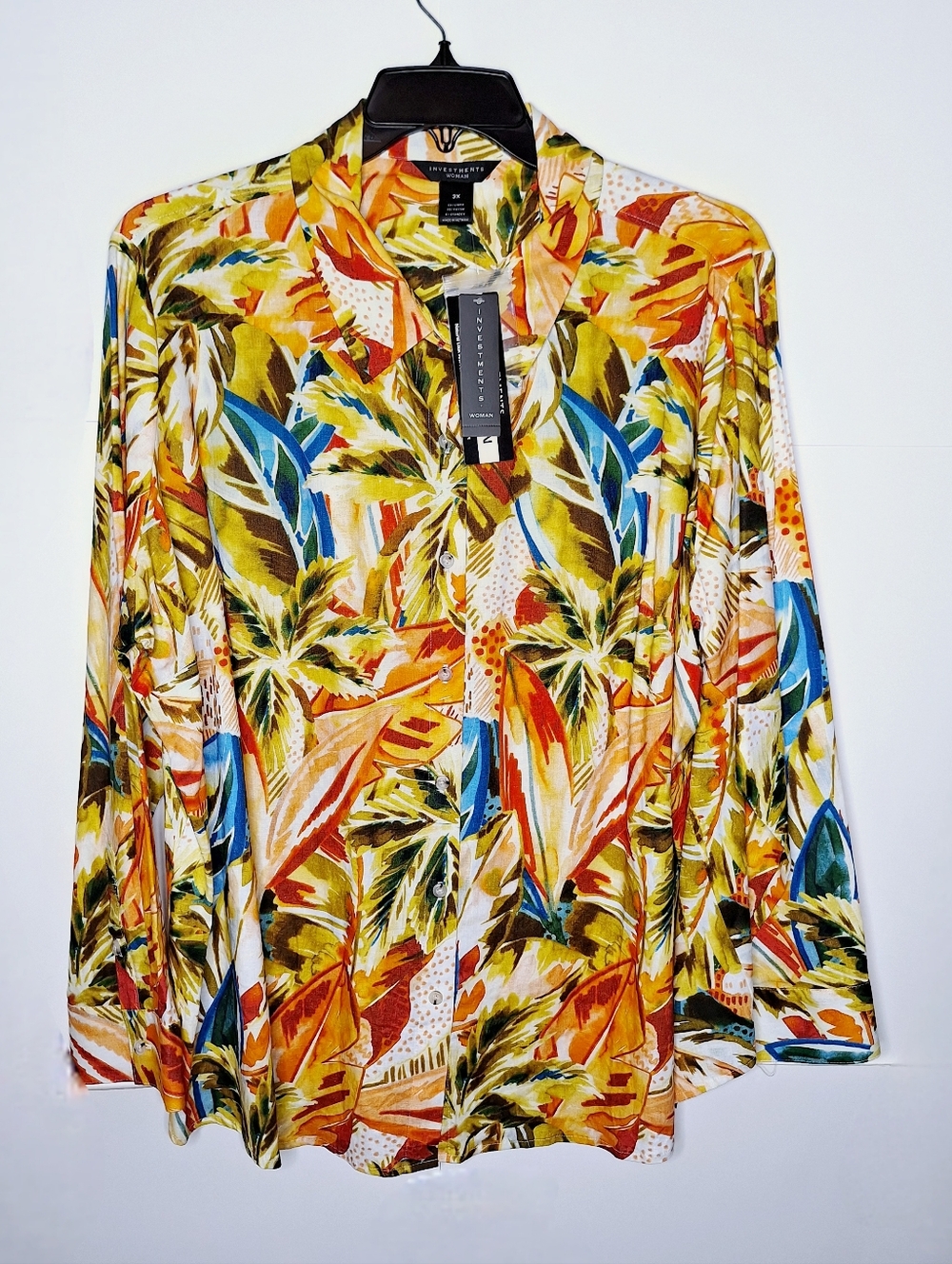 NWT Investments "The Rich Auntie Vaction" Plus-size linen blend blouse.